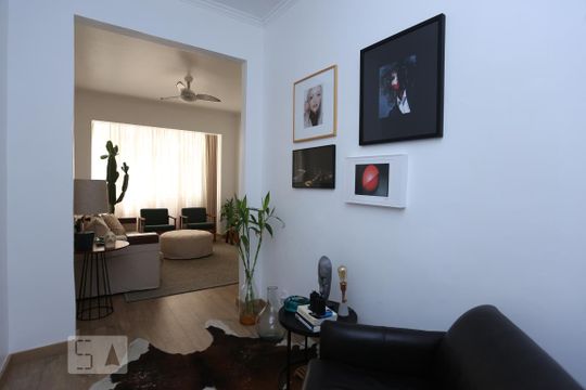 Hall de Entrada de apartamento à venda com 3 quartos, 100m² em Copacabana, Rio de Janeiro