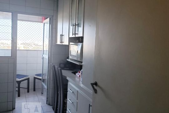 Apartamento para alugar com 2 quartos, 64m² em Santa Teresinha, São Paulo
