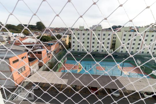 Vista quartos de apartamento para alugar com 2 quartos, 46m² em Vila Rio, Guarulhos