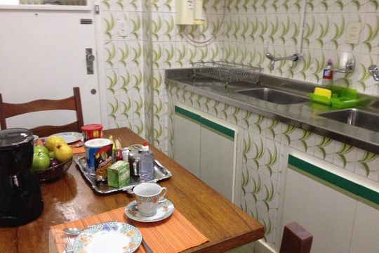 Cozinha de apartamento à venda com 3 quartos, 120m² em Leblon, Rio de Janeiro