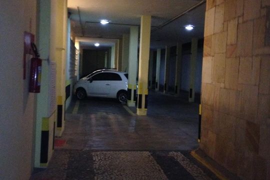 Garagem de apartamento à venda com 3 quartos, 120m² em Leblon, Rio de Janeiro