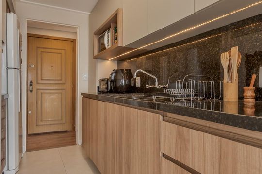 Cozinha de apartamento à venda com 2 quartos, 119m² em Vila Jardim, Porto Alegre
