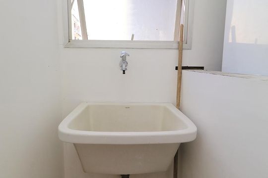 Área de Serviço. de apartamento para alugar com 1 quarto, 53m² em Copacabana, Rio de Janeiro