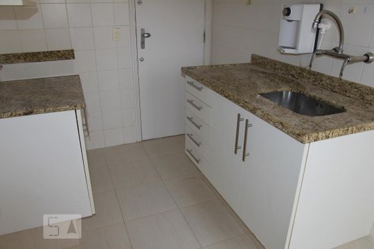 Cozinha de apartamento à venda com 2 quartos, 76m² em Urca, Rio de Janeiro