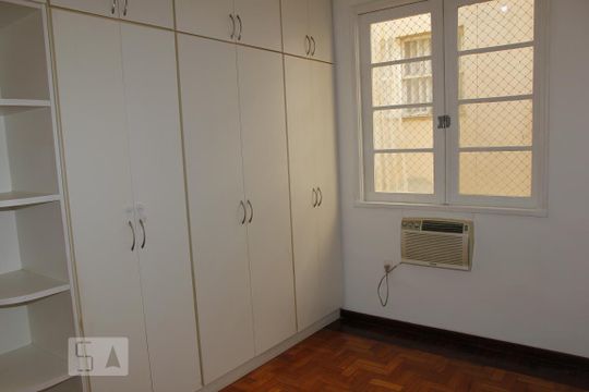 Quarto 2 de apartamento à venda com 2 quartos, 76m² em Urca, Rio de Janeiro