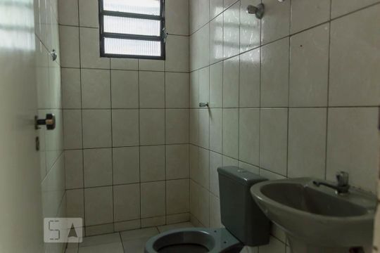 Banheiro de casa à venda com 2 quartos, 180m² em Vila Sao Jose, São Bernardo do Campo