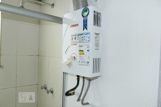 Banheiro de apartamento à venda com 2 quartos, 45m² em Glória, Rio de Janeiro