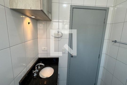 Banheiro Social de apartamento à venda com 1 quarto, 38m² em Perdizes, São Paulo
