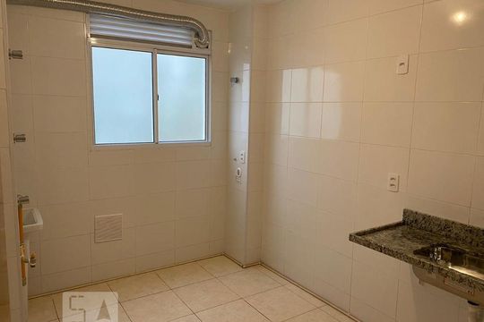 Cozinha de apartamento à venda com 1 quarto, 46m² em Jardim Íris, São Paulo