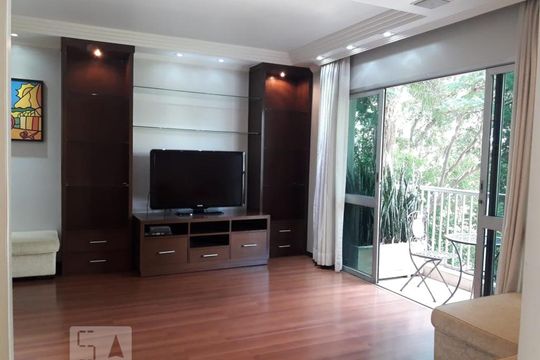 Sala de apartamento à venda com 2 quartos, 76m² em Santo Amaro, São Paulo