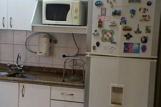 Cozinha de apartamento à venda com 2 quartos, 84m² em Cerqueira César, São Paulo
