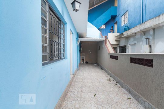 Quintal de casa para alugar com 2 quartos, 75m² em Americanópolis, São Paulo