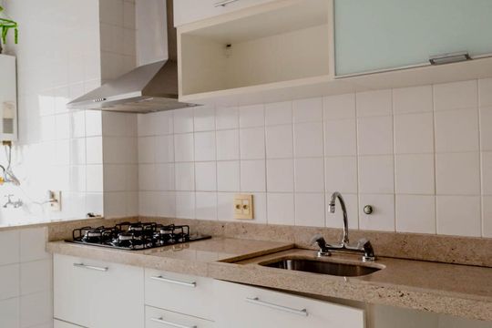 Cozinha de apartamento para alugar com 2 quartos, 52m² em Mooca, São Paulo