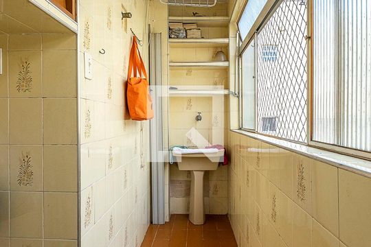 Cozinha - Lavanderia de apartamento à venda com 3 quartos, 68m² em Alto de Pinheiros, São Paulo