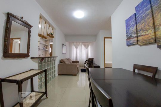 Apartamento à venda com 2 quartos, 58m² em Protásio Alves, Porto Alegre