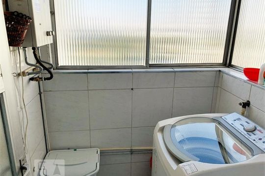Lavanderia de apartamento à venda com 2 quartos, 57m² em Vila Mangalot, São Paulo