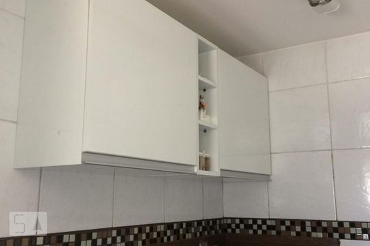 Cozinha de apartamento à venda com 2 quartos, 57m² em Vila Mangalot, São Paulo