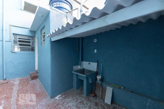 Área de Serviço de casa à venda com 2 quartos, 80m² em Vila Oratório, São Paulo