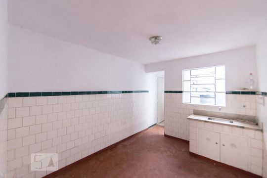 Cozinha de casa à venda com 2 quartos, 80m² em Vila Oratório, São Paulo