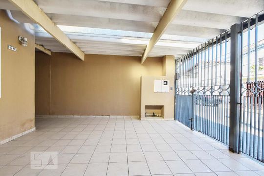 Garagem de casa à venda com 3 quartos, 90m² em Chácara Santo Antônio (zona Sul), São Paulo