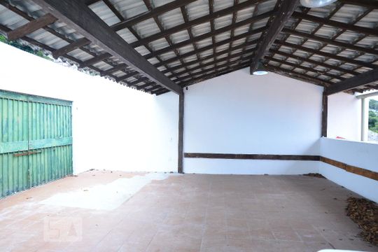 Quintal de casa à venda com 4 quartos, 220m² em Santa Teresa, Rio de Janeiro