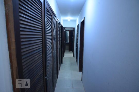 Corredor de casa à venda com 4 quartos, 220m² em Santa Teresa, Rio de Janeiro
