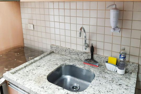 Cozinha de apartamento para alugar com 1 quarto, 41m² em Higienópolis, São Paulo