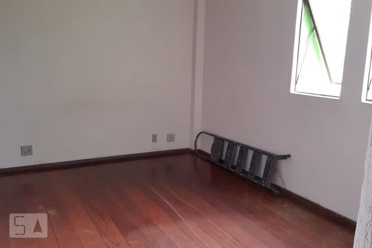 Apartamento à venda com 3 quartos, 98m² em Santa Efigênia, Belo Horizonte
