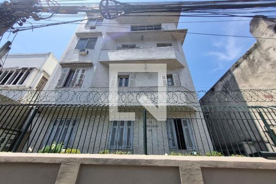 Fachada de apartamento à venda com 3 quartos, 100m² em Maracanã, Rio de Janeiro