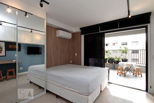 Studio de kitnet/studio para alugar com 1 quarto, 40m² em Santa Efigênia, São Paulo