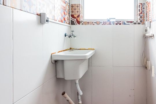 Área de Serviço de apartamento para alugar com 2 quartos, 48m² em Camaquã, Porto Alegre