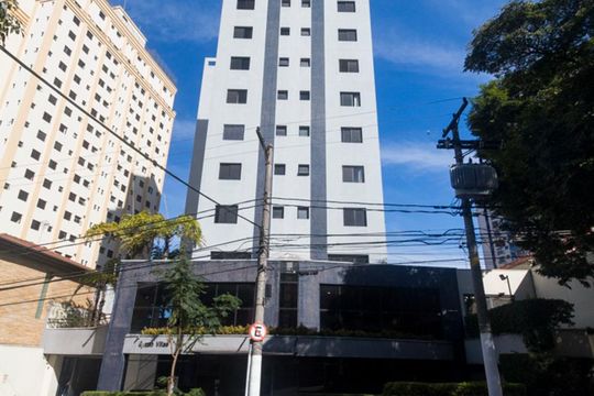 Fachada de apartamento para alugar com 1 quarto, 45m² em Saúde, São Paulo