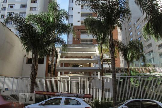 Fachada e portaria de kitnet/studio para alugar com 1 quarto, 36m² em Bela Vista, São Paulo