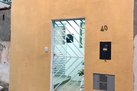 Fachada da casa de casa para alugar com 1 quarto, 30m² em Vila Gomes Cardim, São Paulo