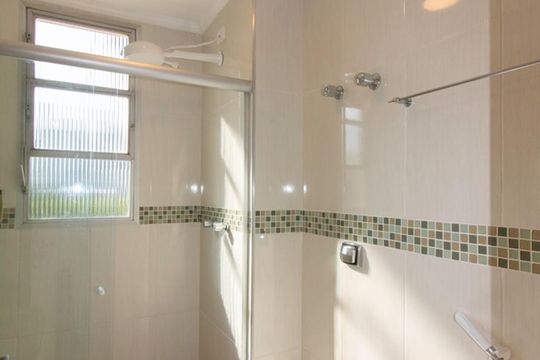 Banheiro Suíte de apartamento para alugar com 3 quartos, 109m² em Vila Olímpia, São Paulo