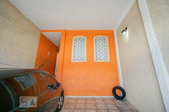 Garagem de casa à venda com 4 quartos, 150m² em Jardim Vila Formosa, São Paulo