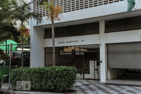 Fachada e portaria de apartamento para alugar com 1 quarto, 30m² em Consolação, São Paulo