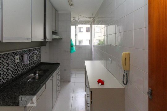 Cozinha de apartamento à venda com 2 quartos, 71m² em Sítio Pinheirinho, São Paulo