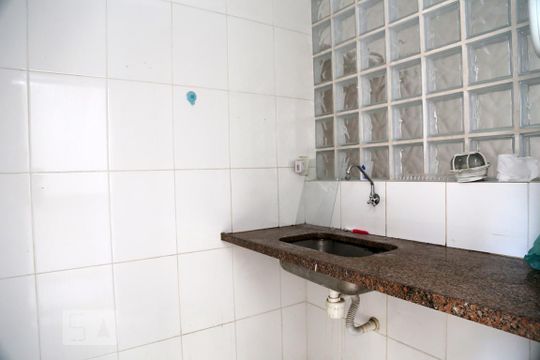 Cozinha de casa à venda com 4 quartos, 120m² em Parque Santos Dumont, Taboão da Serra