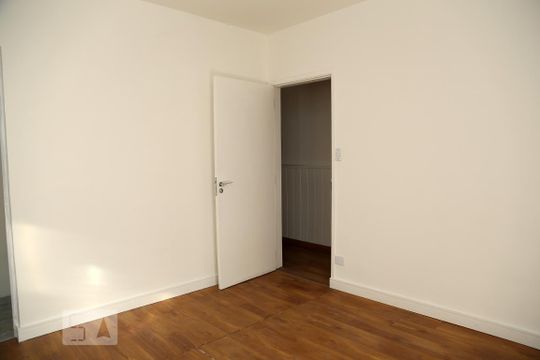 Quarto 3 - Suíte de casa à venda com 4 quartos, 120m² em Parque Santos Dumont, Taboão da Serra