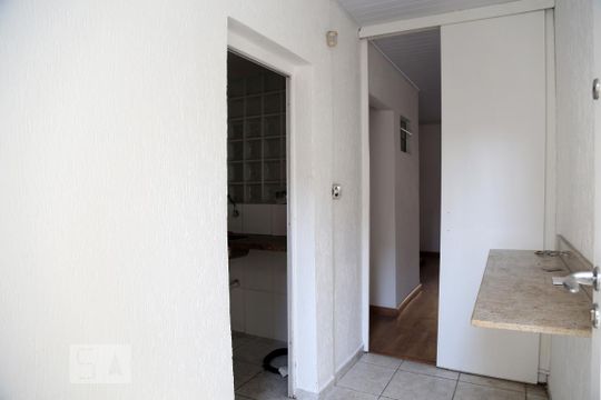 Área de Serviço de casa à venda com 4 quartos, 120m² em Parque Santos Dumont, Taboão da Serra