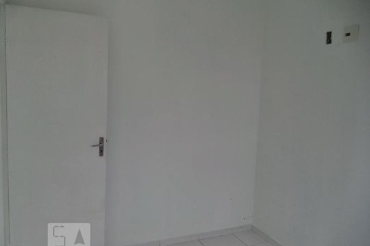 Quarto 1 de apartamento para alugar com 2 quartos, 45m² em Maranhão, São Paulo