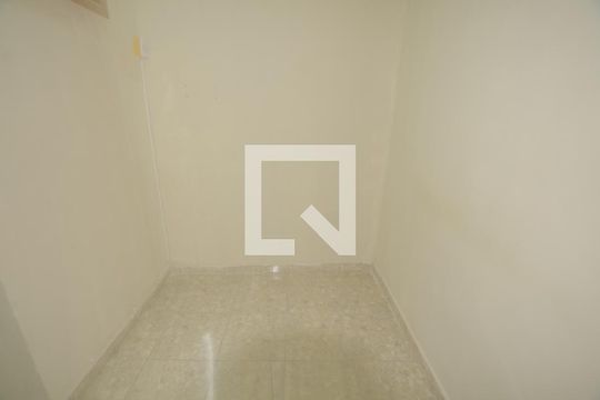 Quarto 3 de casa para alugar com 3 quartos, 85m² em Irajá, Rio de Janeiro