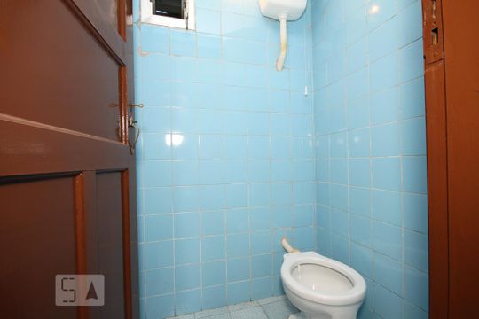 Lavabo garagem de casa para alugar com 3 quartos, 150m² em Bosque da Saúde, São Paulo