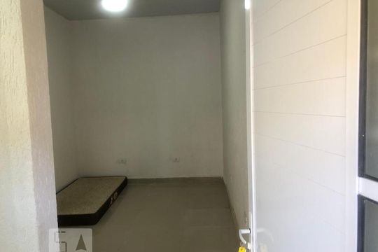 Quarto de kitnet/studio para alugar com 1 quarto, 16m² em Mirandópolis, São Paulo