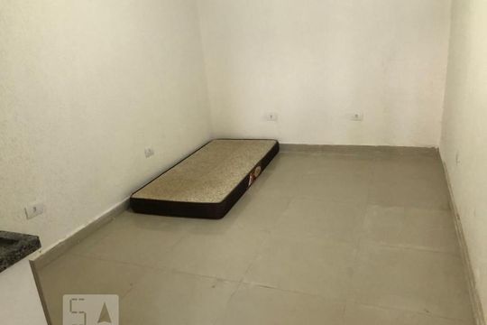 Quarto de kitnet/studio para alugar com 1 quarto, 16m² em Mirandópolis, São Paulo
