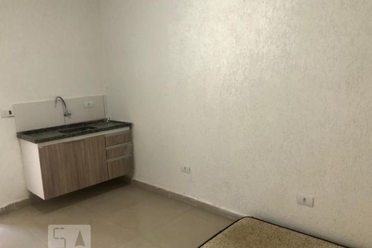 Cozinha de kitnet/studio para alugar com 1 quarto, 16m² em Mirandópolis, São Paulo