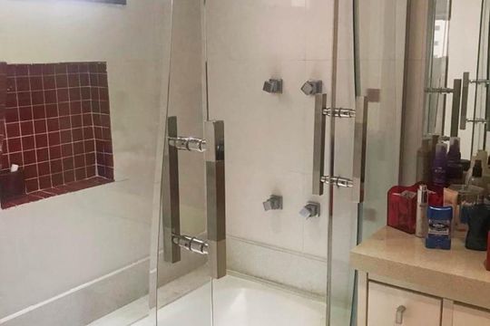 Banheiro 1 - Suíte de apartamento à venda com 3 quartos, 125m² em Vila Regente Feijó, São Paulo