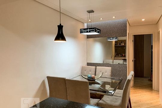 Sala de apartamento para alugar com 2 quartos, 68m² em Osvaldo Cruz, São Caetano do Sul