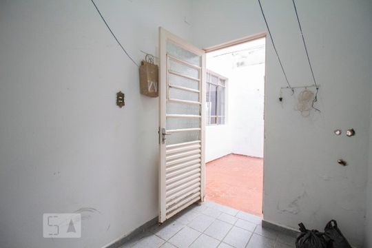 Quarto de Serviço de apartamento para alugar com 2 quartos, 115m² em Bom Retiro, São Paulo
